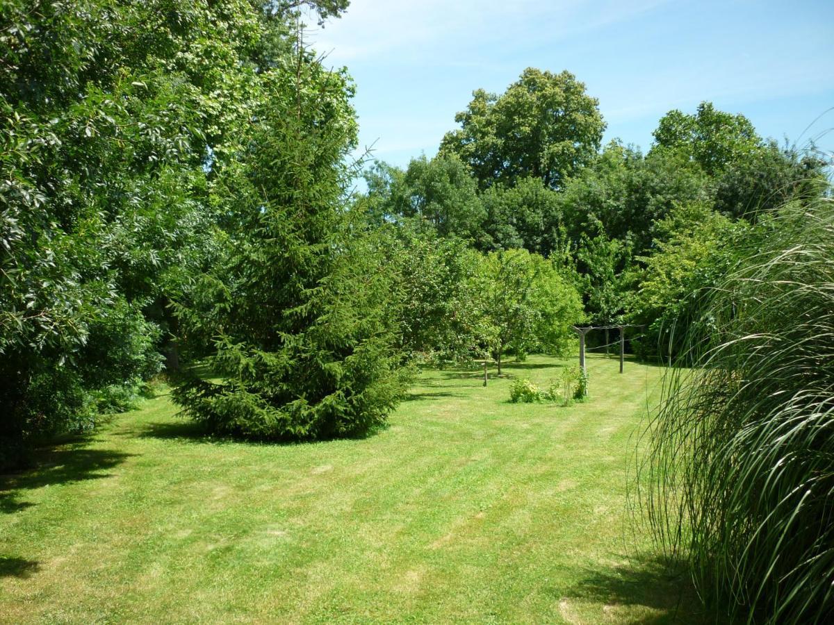 Le Logis De Faugerit Bed & Breakfast Frontenay-Rohan-Rohan Luaran gambar